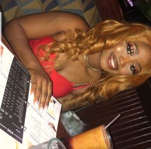 Meet your Posher, Mariama